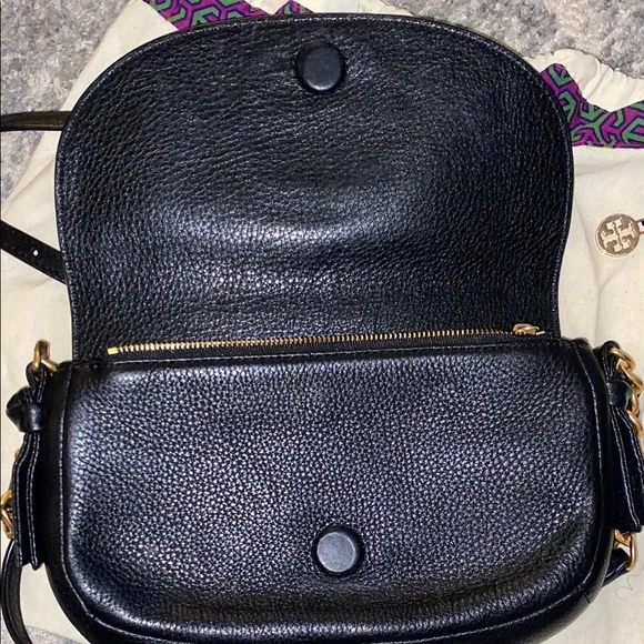 Tory Burch Black Leather Crossbody Bag - Picture 4 of 12